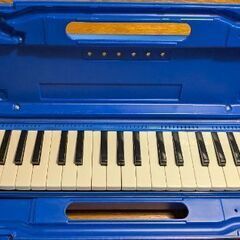 ピアニカ　中古