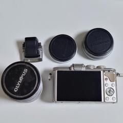 OLYMPUS PEN E-PL8 ミラーレスカメラ ホワイトの画像