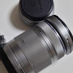 OLYMPUS PEN E-PL8 ミラーレスカメラ ホワイトの画像