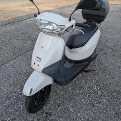 原付バイク　ホンダ　タクト