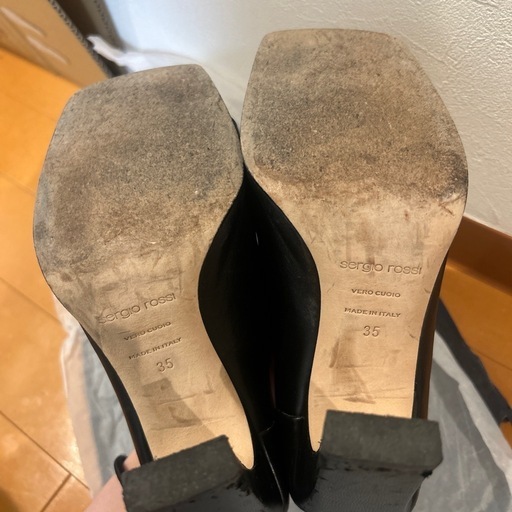定価10万セルジオロッシ