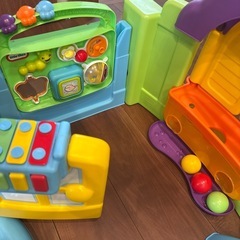 【美品】ベビージム　
littletikes garden houseの画像