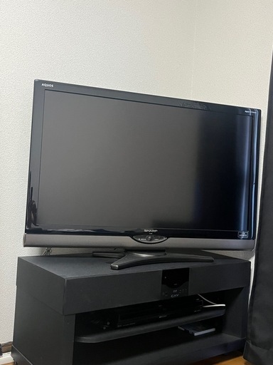 テレビ40インチとDVDレコーダーセット