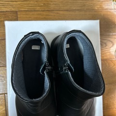 本革ショートブーツの画像
