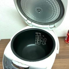東芝 RC-10HK [IH炊飯器 5.5合] の画像