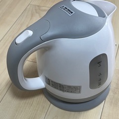 電子ケトルの画像
