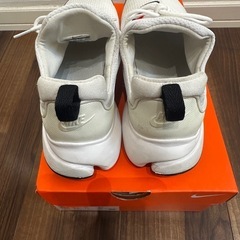 NIKE スニーカー　スリッポン　26.5cmの画像