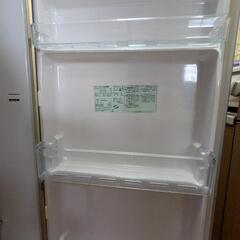 【無料】冷蔵庫２ドア　シルバーの画像