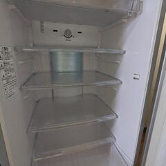 【無料】冷蔵庫２ドア　シルバーの画像