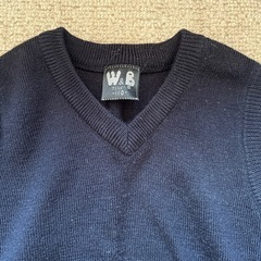 制服　紺色　ベスト　110の画像