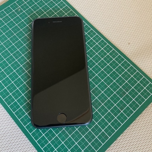 iPhoneSE3 【訳アリ 】