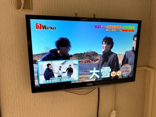 東芝レグザ24型壁掛け、据置