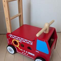 美品　木製手押し車　消防車の画像