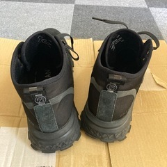 COLE HAAN（コール ハーン） ゼログランド ストリートハイカー ウォーターレジスタント mens （ブラック / ブラック ウォターレジスタント）の画像