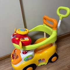 【値下しました！】アンパンマンよくばりビジーカーDX