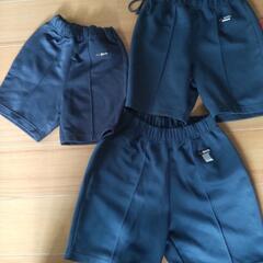 小学生男子用体操服の画像