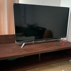 液晶テレビとテレビ台セット
