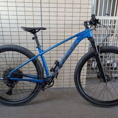TREK　エクスキャリバー8