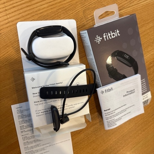 Fitbit inspire3未使用新品 & 
inspire2中古品の2台！