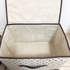 【お取引中】折りたたみ　収納ケースの画像