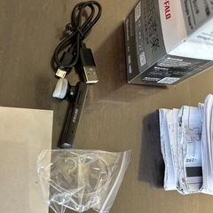 バッファロー
ヘッドセット（マイク付きイヤホンの画像