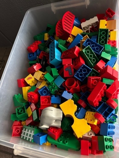 【さらにさらに値下げしました】LEGOブロック　衣装ケース2個分