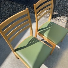 ダイニングチェア４脚セットの画像