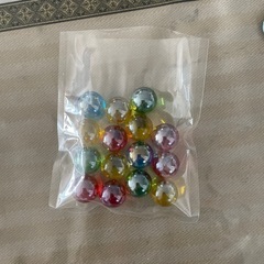 ビー玉あげます