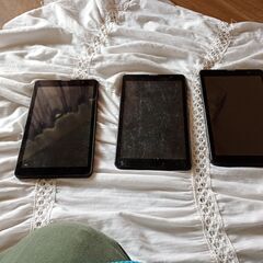 タブレットジャンク品３個