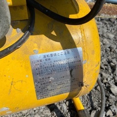 Young Powerエアコンプレッサー　現状渡しの画像
