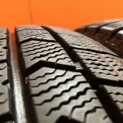 DUNLOP WINTER MAXX WM02 185/65R15 15インチ スタッドレス 4本 21年製 バリ溝 ノート フリード イスト デミオ等　(KTH208)の画像
