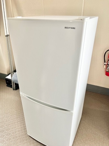 アイリスオーヤマ ノンフロン冷凍冷蔵庫 IRSD-14A-W 2020年製