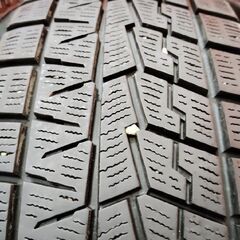 YOKOHAMA ice GUARD iG70 185/65R15 15インチ スタッドレス 4本 21年製 バリ溝 ノート アリオン プレミオ アクア等　(VTP134)の画像