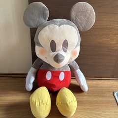 ミッキーマウスぬいぐるみ