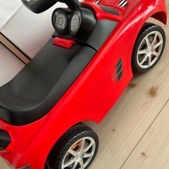 取引中　おもちゃ　乗り物　ベンツの画像