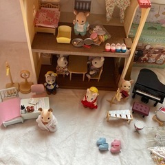 シルバニアファミリーセット【保健室&音楽会セット付き】の画像