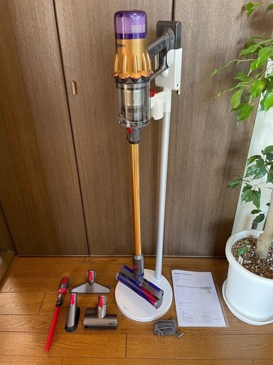 ダイソン掃除機　Dyson Digital Slim Fluffy SV18 〔充電ドックスタンド付〕