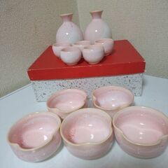 美濃焼き　桜乳白　酒肴揃　徳利2個　おちょこ５個　小鉢５個セット