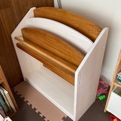 絵本ラック
