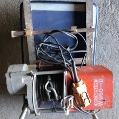 電動ウインチ