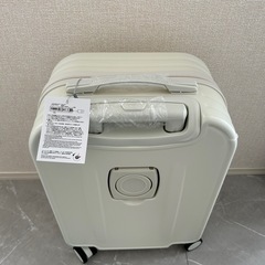 ✨新品✨スーツケース 機内持ち込み キャリーケース キャリーバッグ　ホワイトの画像