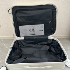 ✨新品✨スーツケース 機内持ち込み キャリーケース キャリーバッグ　ホワイトの画像
