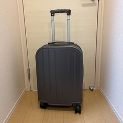 ✨新品✨スーツケース 機内持ち込み キャリーケース キャリーバッグ　グレーの画像