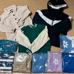 この土日限り　子供用品 キッズ用品 女の子服いろいろ