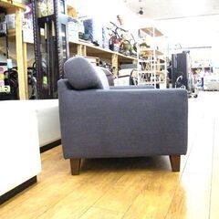 2人掛け ソファ 布製 INTERIOR CENTER 長椅子 ソファー ２P ネイビー ファブリック 札幌市厚別区 厚別店の画像