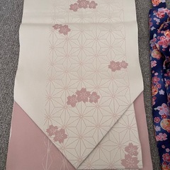 桜の柄の帯
の画像