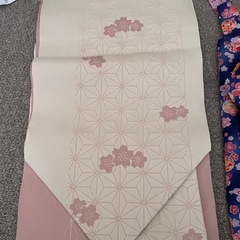 桜の柄の帯
の画像