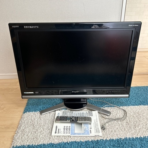 シャープ　AQUOS LC-32D10