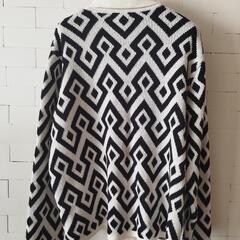 ZARA　メンズカーディガンの画像