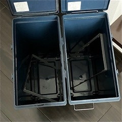 20Lスリムゴミ箱　2個セット　スタッキング　ネイビー　ダストボックス　フタ付き　キッチン　スリムコンテナの画像